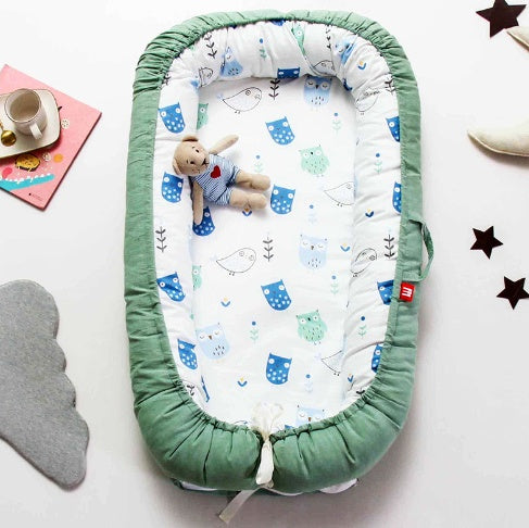 Baby isolation crib